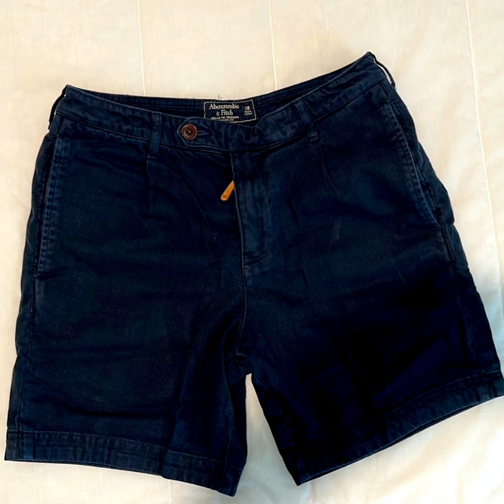 Abercrombie & Fitch high end Linen shirts. Length is 6.5 inches long. Leather